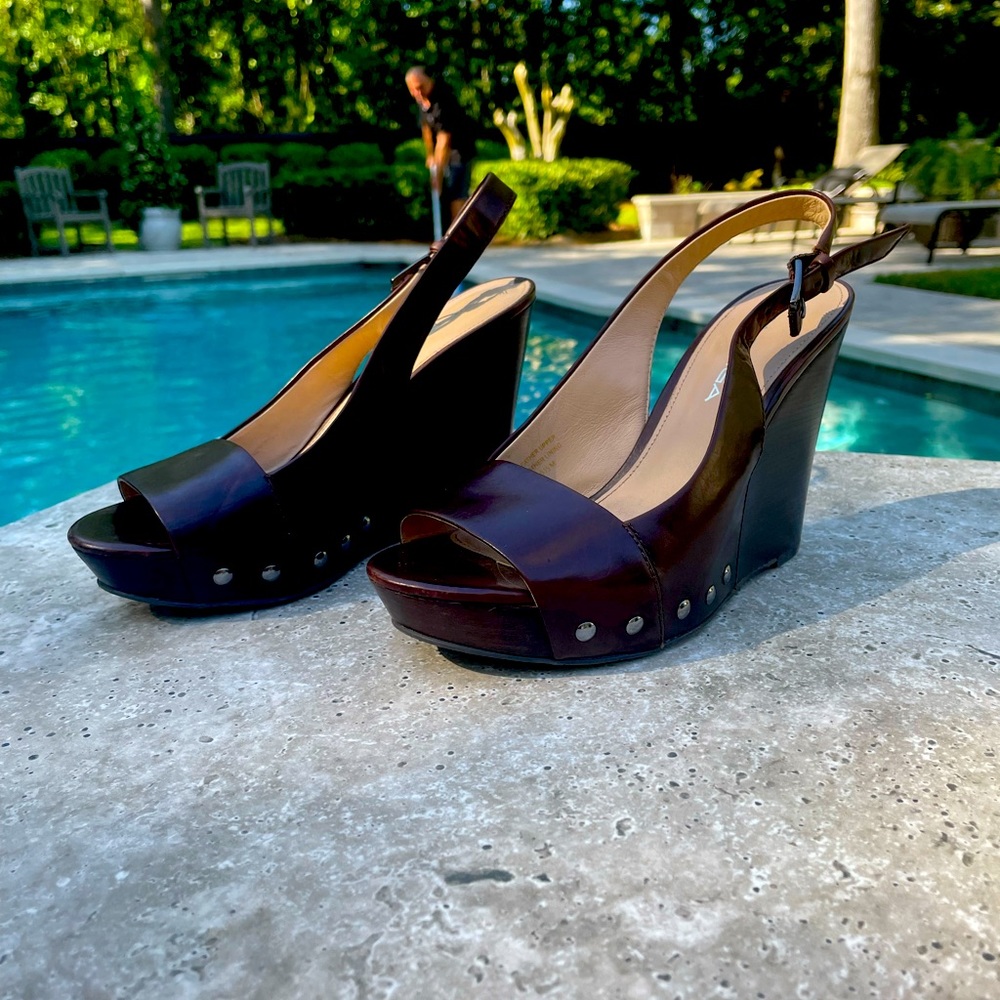 Via Spigia stacked heels